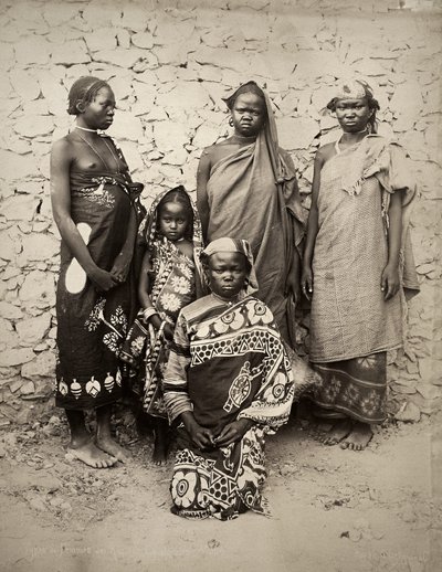 أنواع النساء من المناطق الاستوائية (طبعة زخرفية) بواسطة جي ليكيجيان